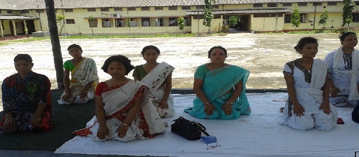 women-cell-pic